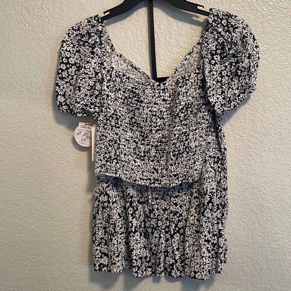 Two piece top and skirt set, floral print, black and white